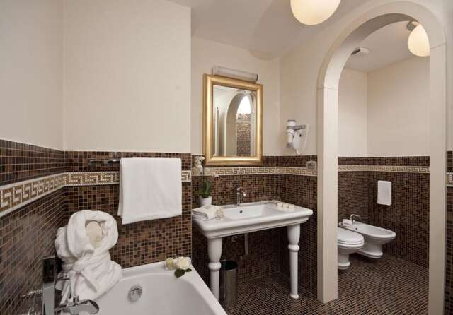 Отель Grand Hotel Italia Клуж-Напока-45